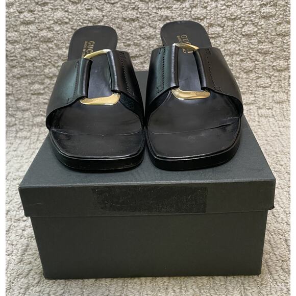 Gucci Black Leather Gold Buckle Slides Mules 9 Box EUC Sandals Shoes COA - Picture 6 of 16